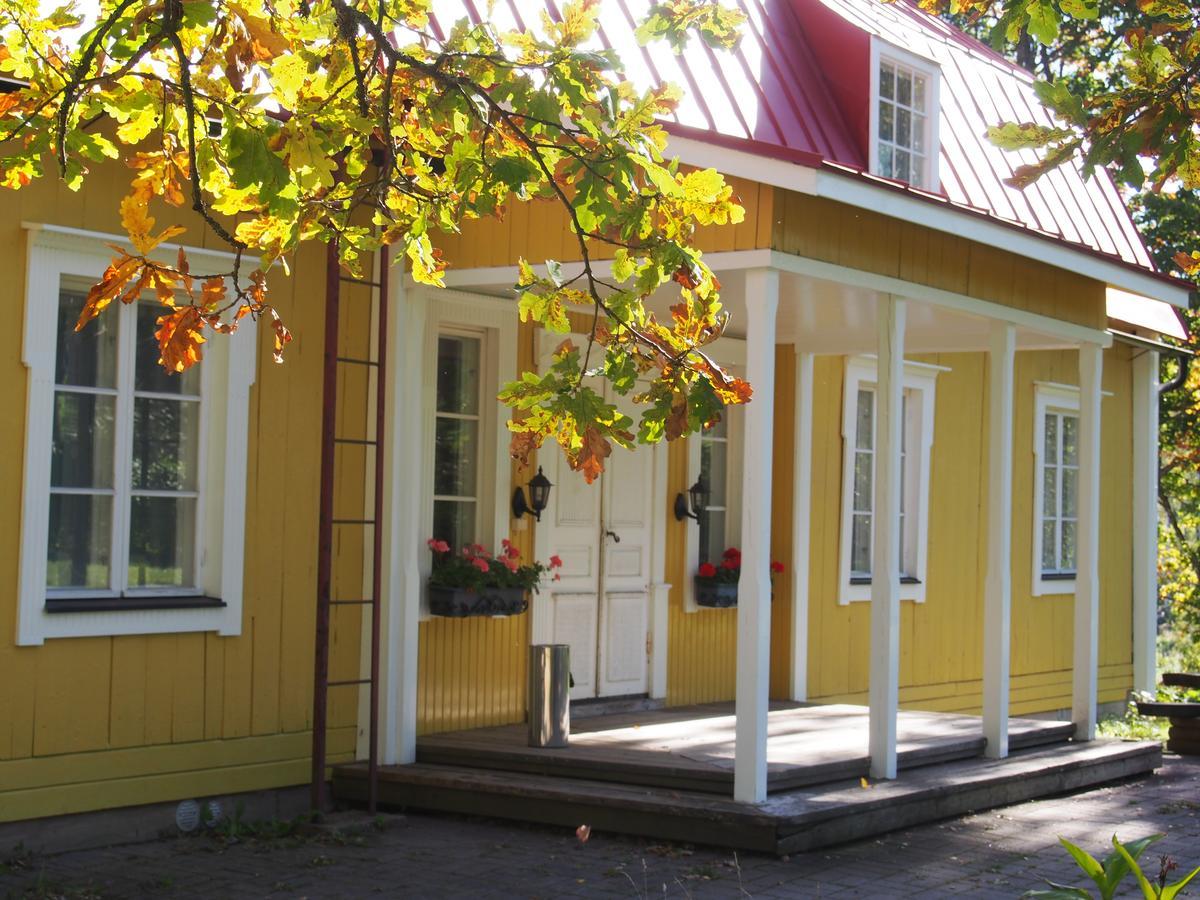 Bed and Breakfast Joensuun Tilan Paeaerakennus à Soderkulla  Extérieur photo